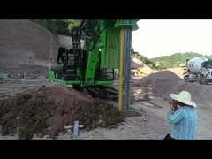 Какова типичная рабочая глубина гидравлической буровой установки и вращающейся буровой установки?